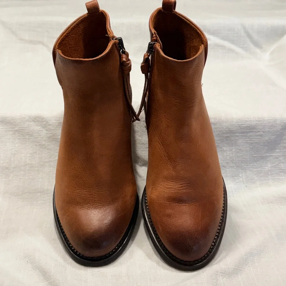 Franco Sarto Hyla Ankle Boots 8.5M Cognac Leather Side Zip Block Heel Booties